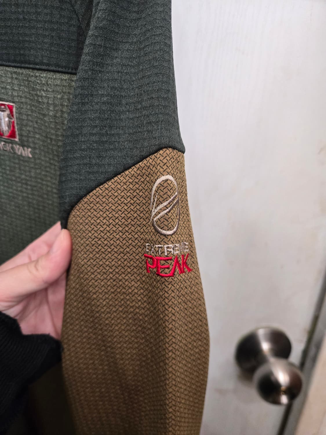 105,XL)) BLACK YAK 블랙야크 기모 긴팔티셔츠!~ 상품이미지2