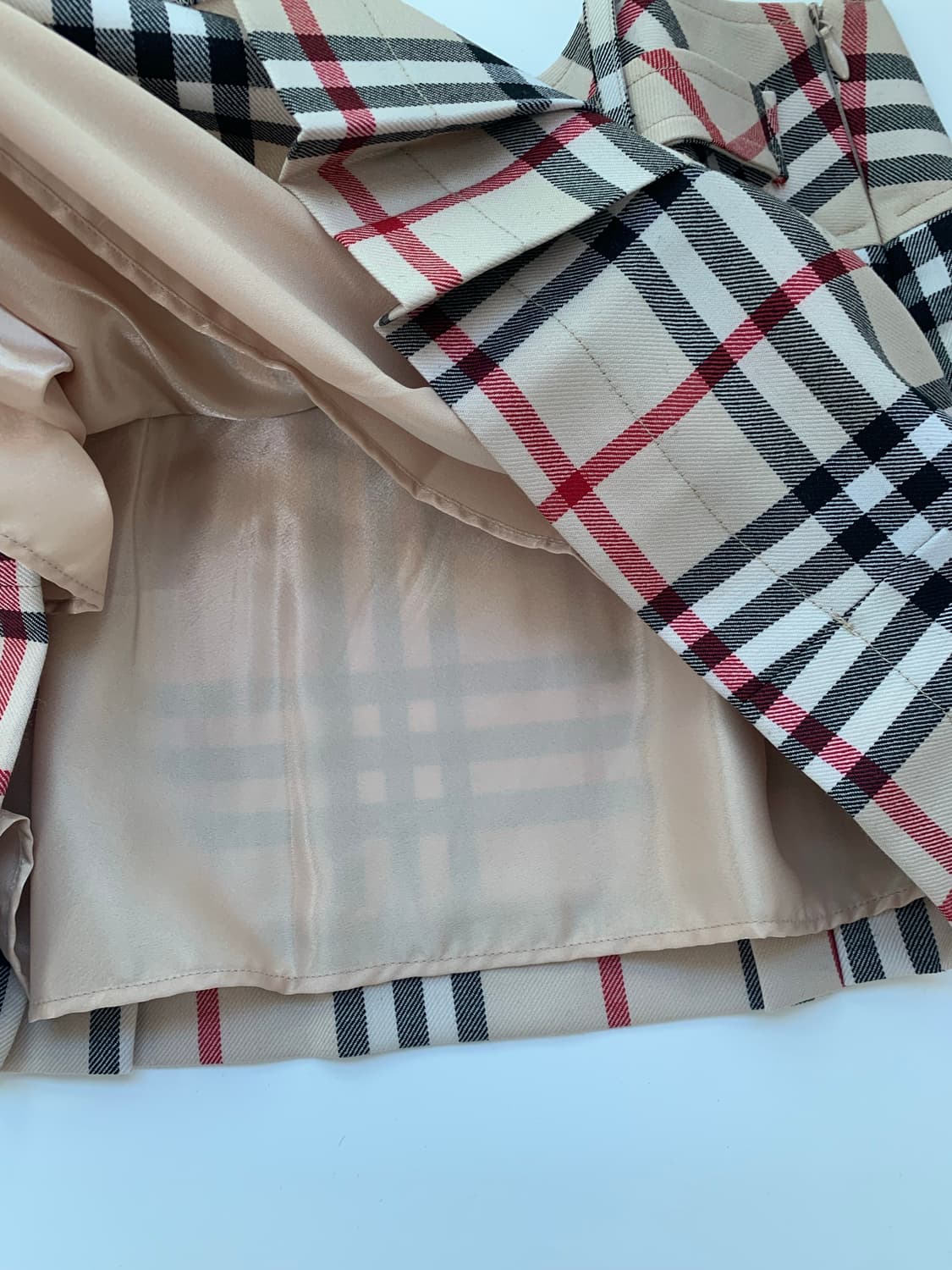 Classic Tuck Check Skirt / m size 상품이미지8