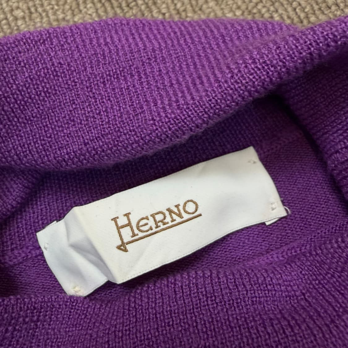 herno italy 에르노 우먼스 울 터틀 반팔 니트  상품이미지3