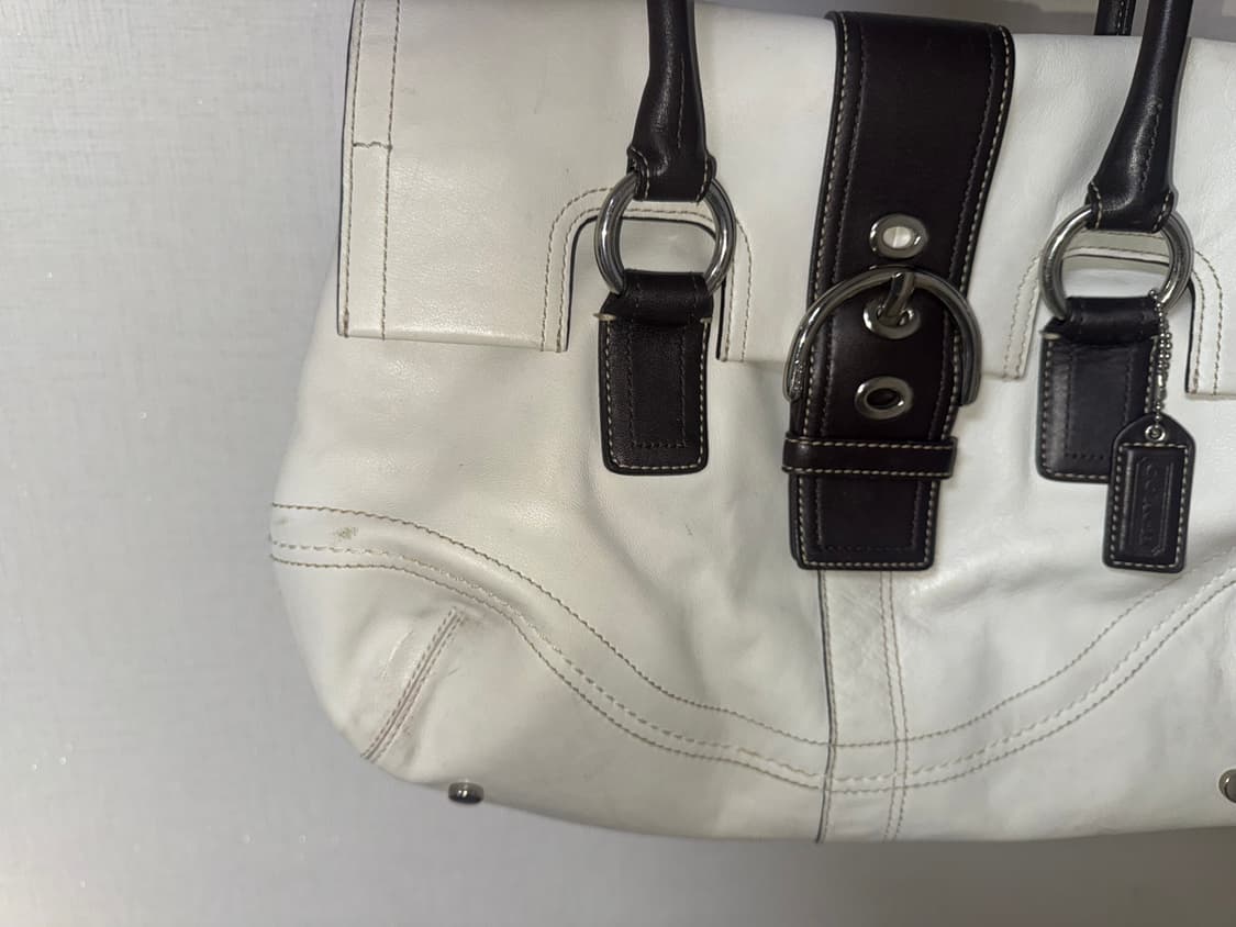 코치 소호 버클 토트백 숄더백 크림 아이보리 상품이미지5