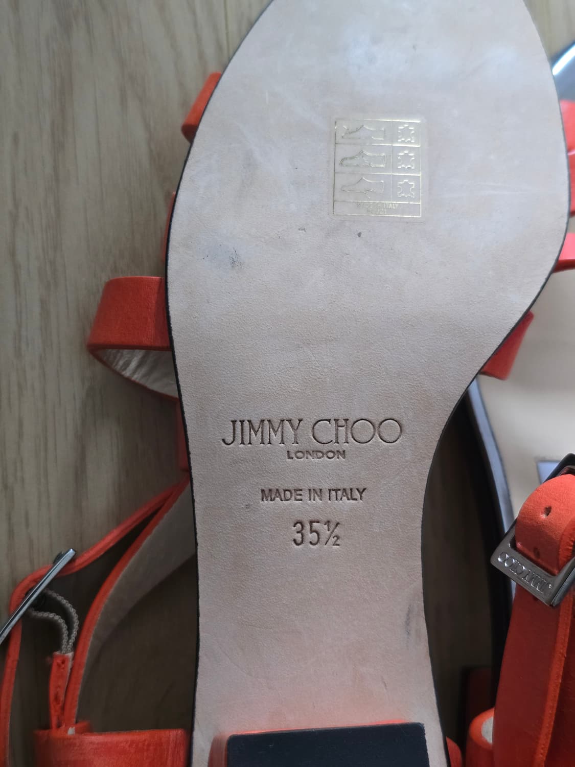 Jimmy choo 지미추 레더 스트랩 샌들 35.5 상품이미지7