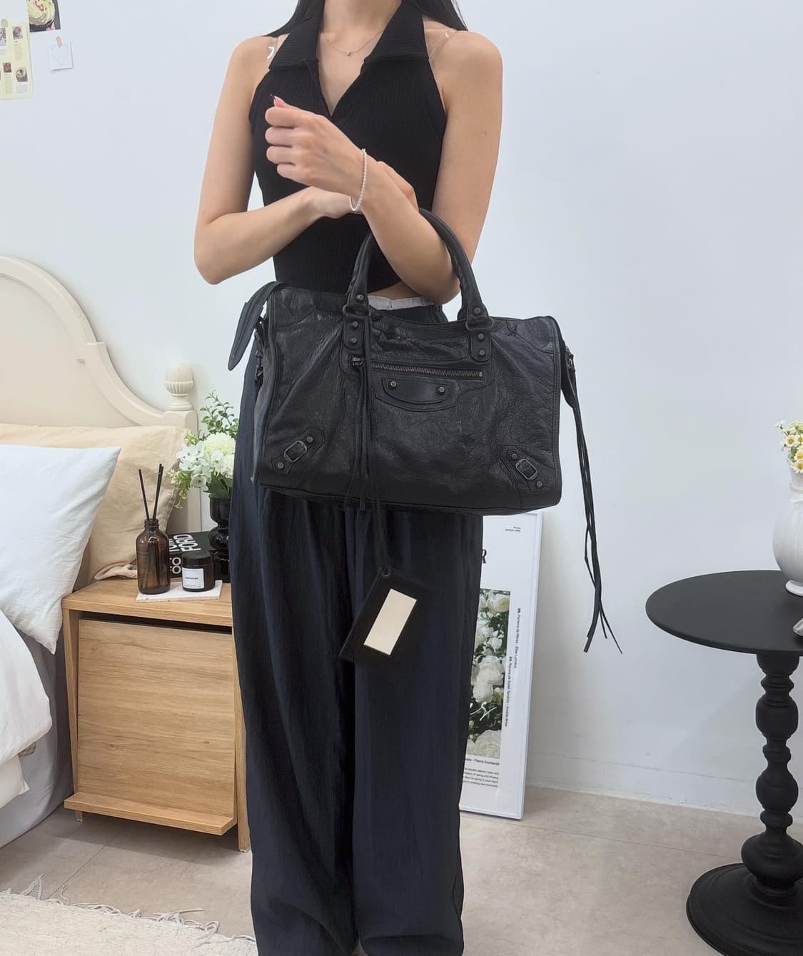 [A 정품] 발렌시아가 시티 모터백 미디움 상품이미지10