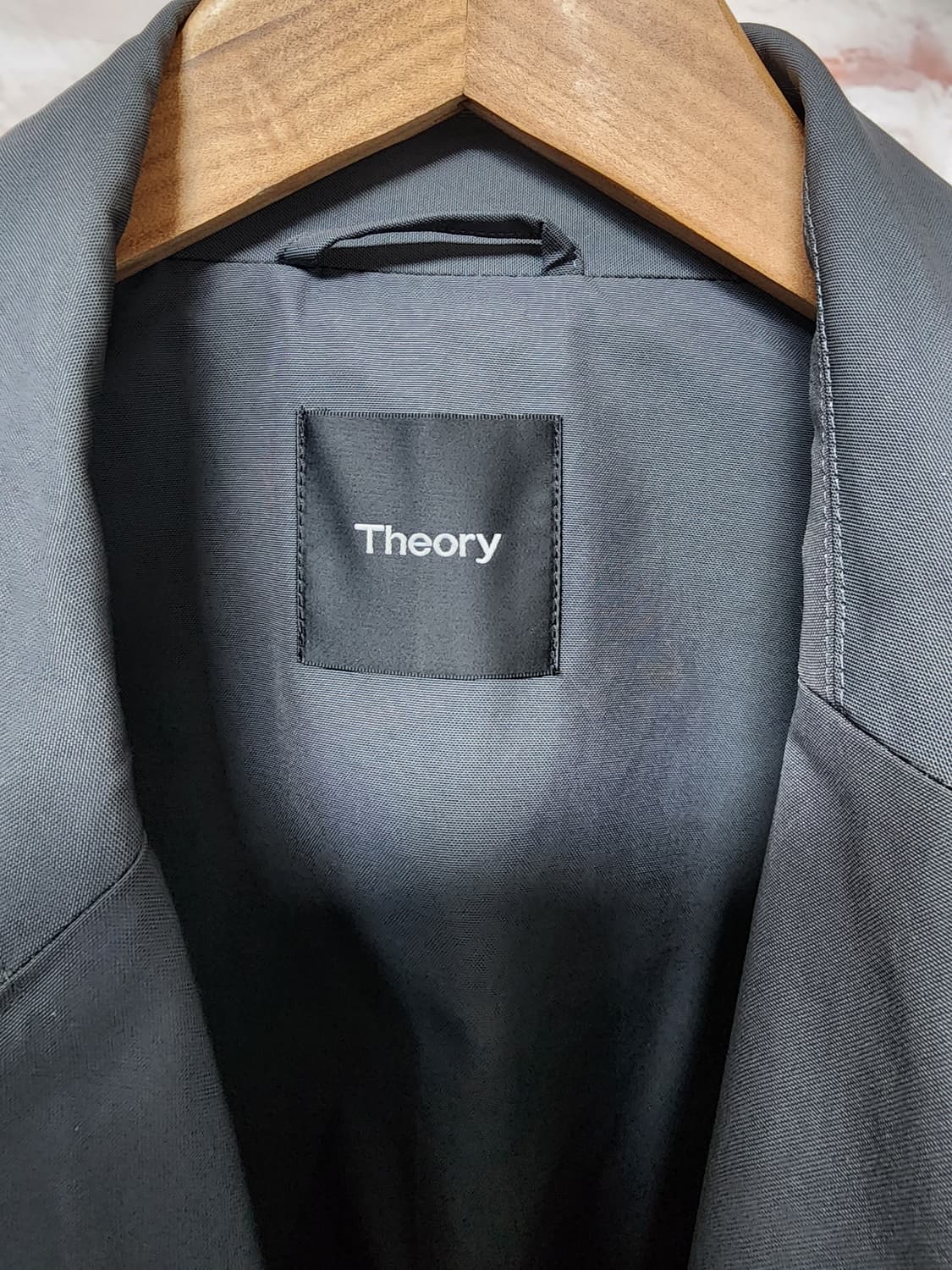 띠어리 남성 코트 상품이미지9