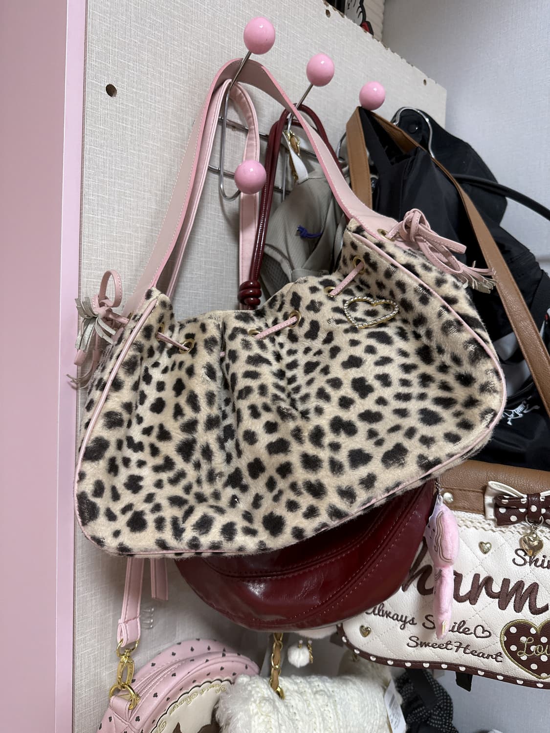 사만다타바사 고전 갸루 핀터 레오파드 핑크 백 상품이미지1