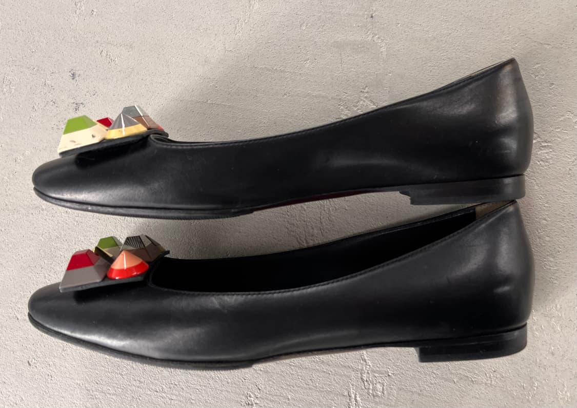 펜디 블랙 큐빅 플랫 슈즈 37 상품이미지5