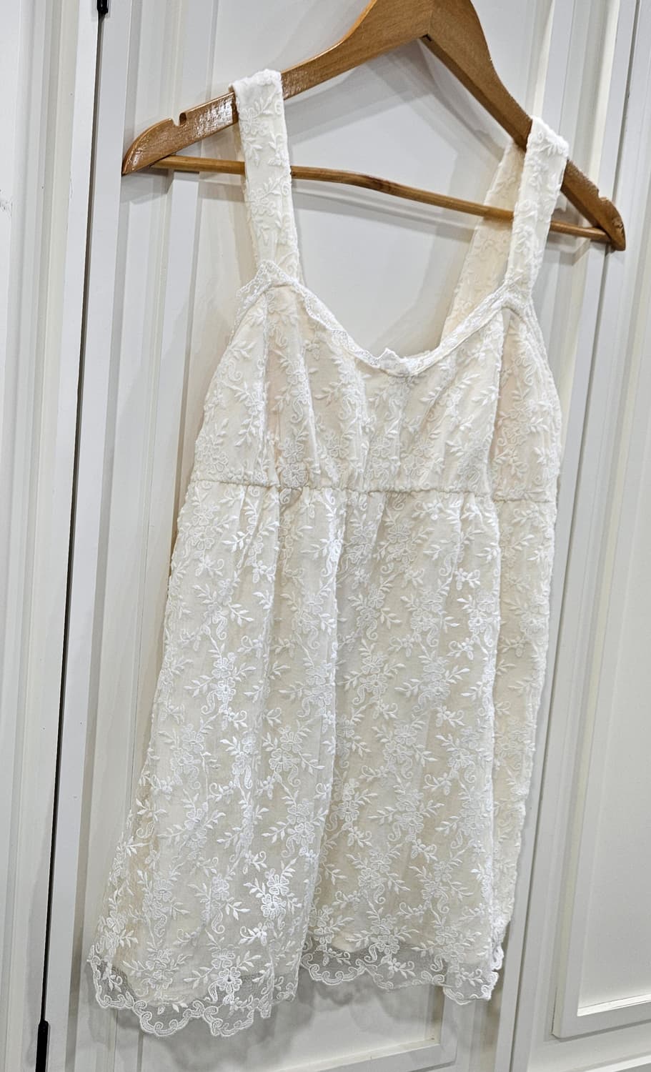 아이보리 레이스 끈나시 블라우스 상품이미지2