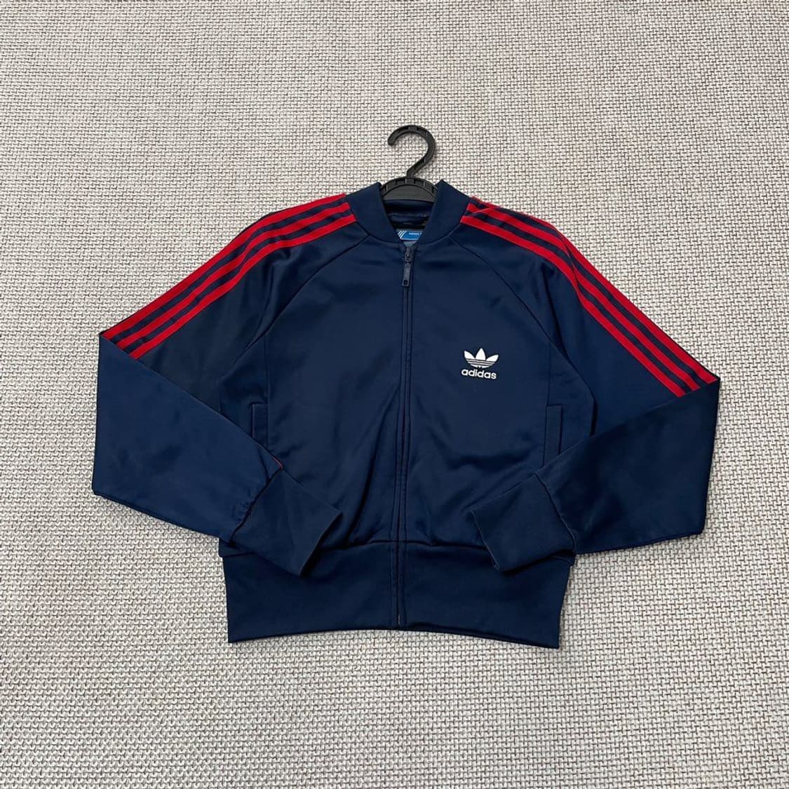 아디다스 여성 크롭 트랙탑 져지 5597 상품이미지1