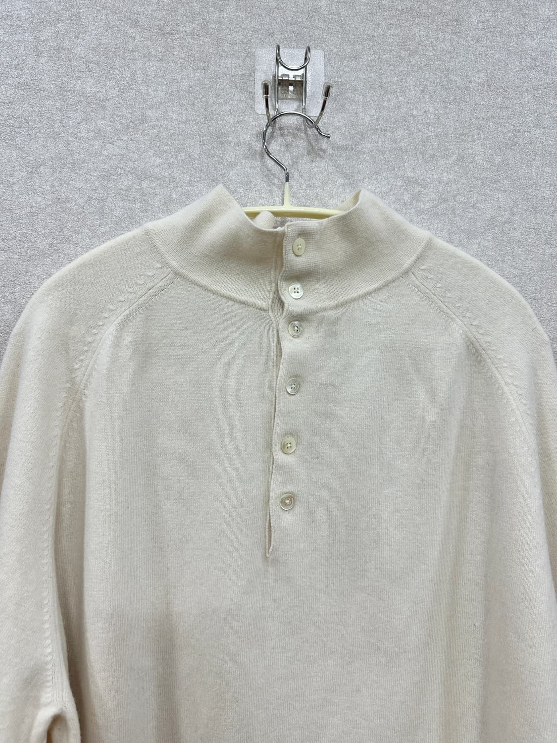 우마뭉 울캐시미어 남여공용 니트 상품이미지3