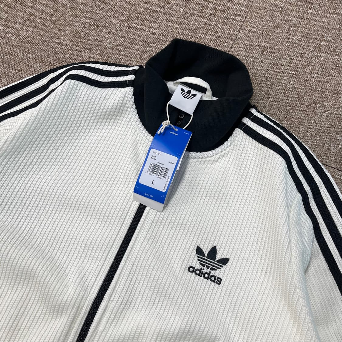 새상품 아디다스 니트 트랙탑 상품이미지3