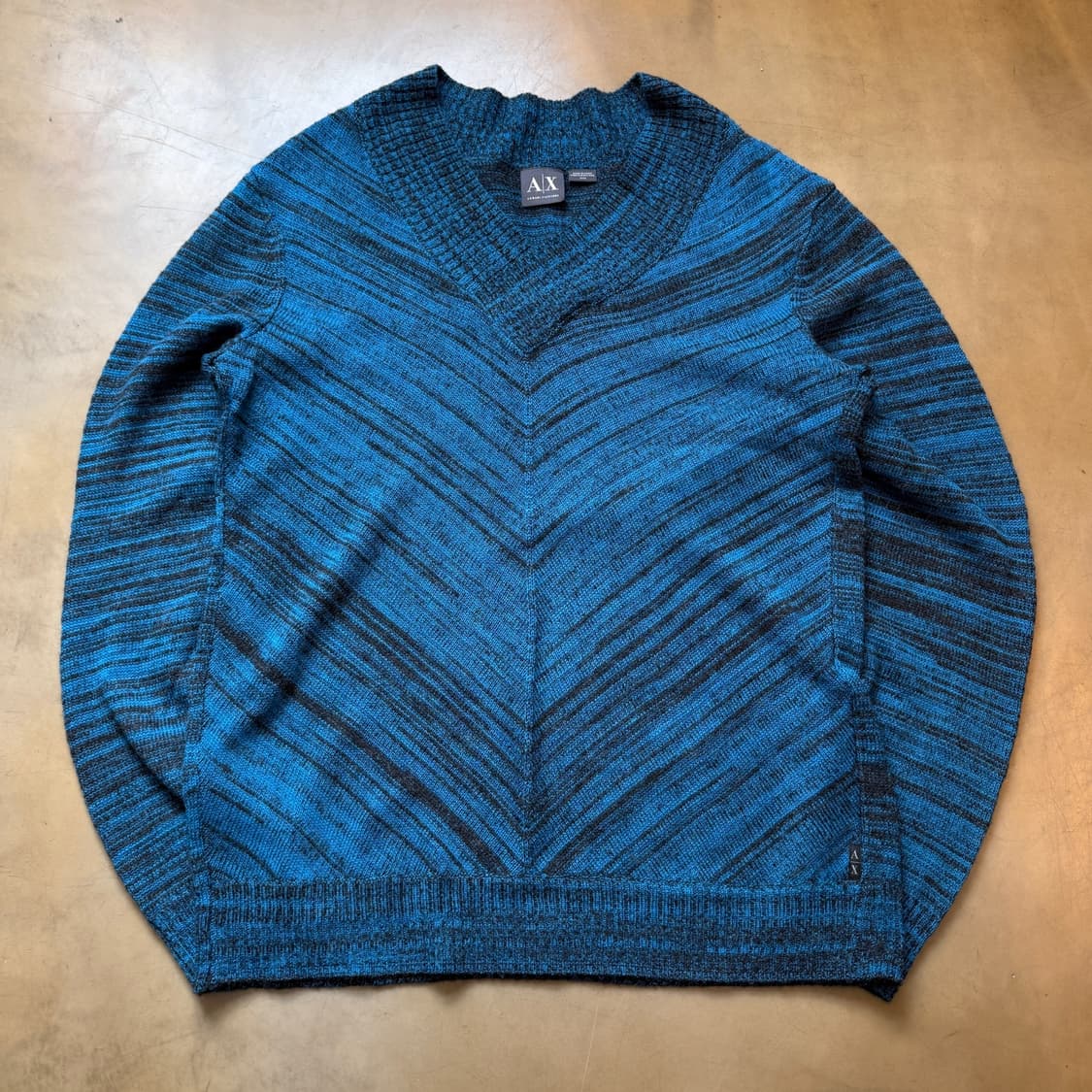 아르마니 익스체인지 브이넥 니트 상품이미지1