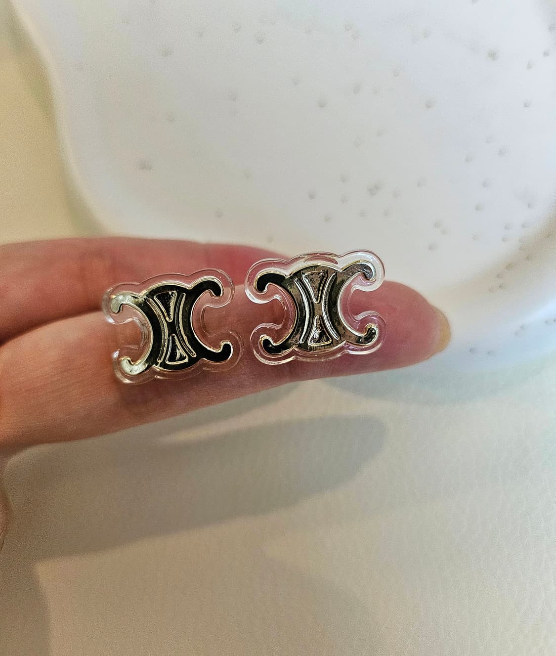 셀린느 업사이클링 레진 귀걸이 상품이미지5