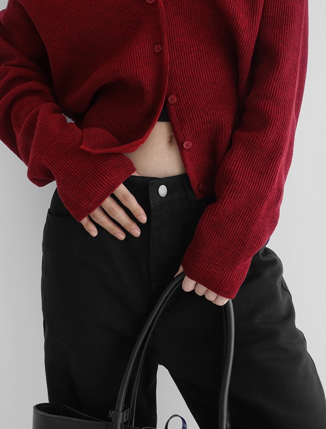 매니크 로셀 베이직 라운드넥 긴소매 가디건 레드 FREE 상품이미지3