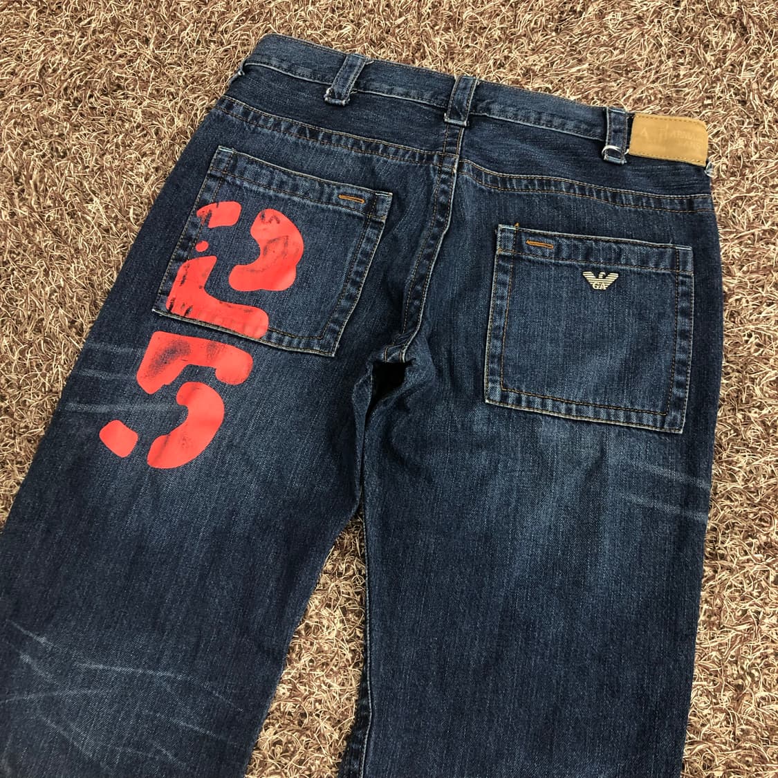 아르마니 진스 페인팅 워시드 데님 팬츠 상품이미지2