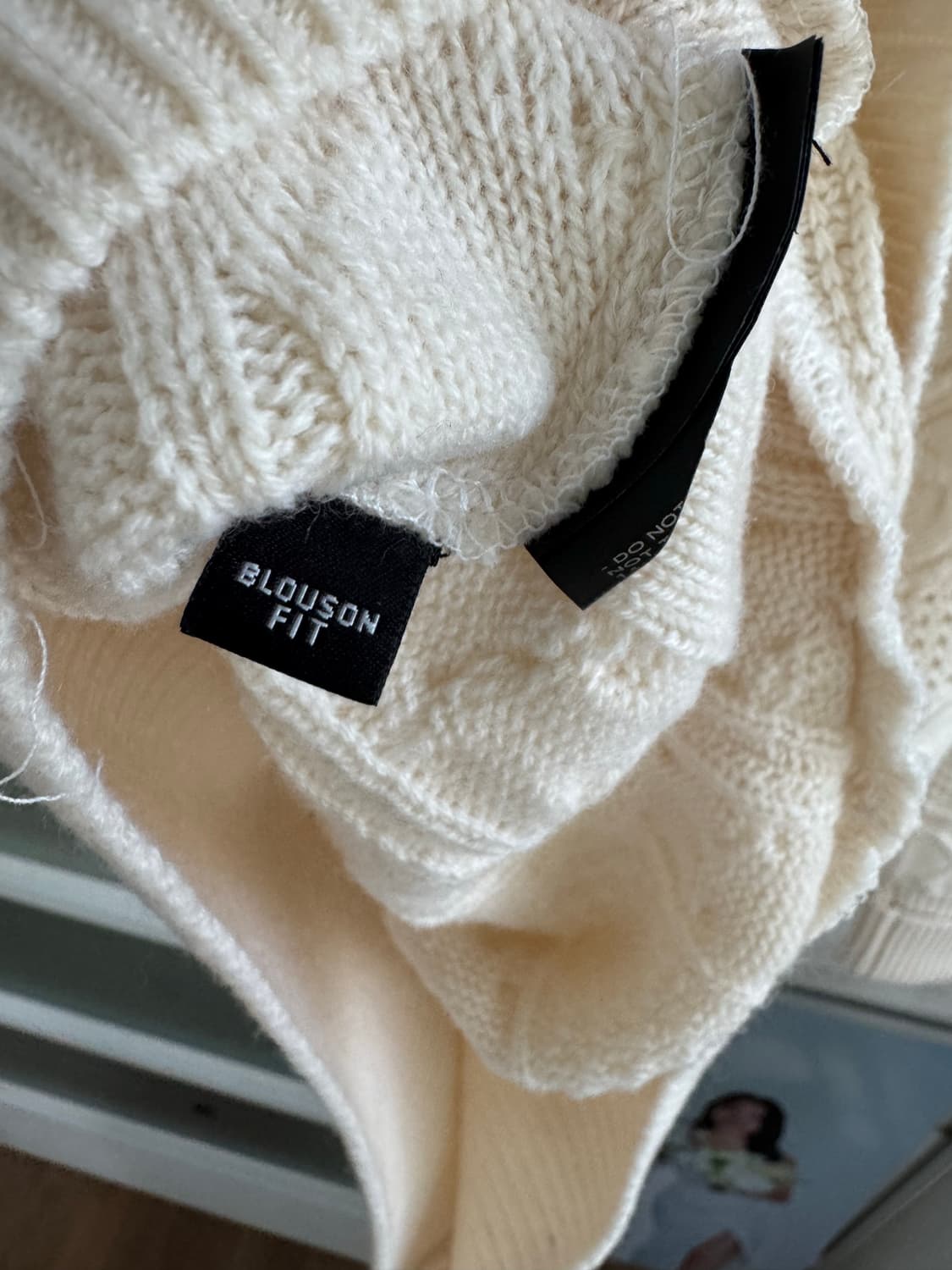 [Neil Barrett] 닐바렛 아이보리 케이블 니트 상품이미지5