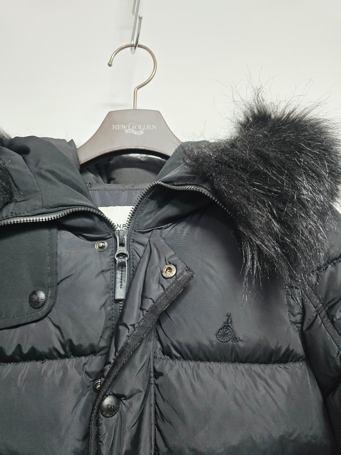 빈폴키즈 블랙 퍼 후드 다운패딩 점퍼120 상품이미지2