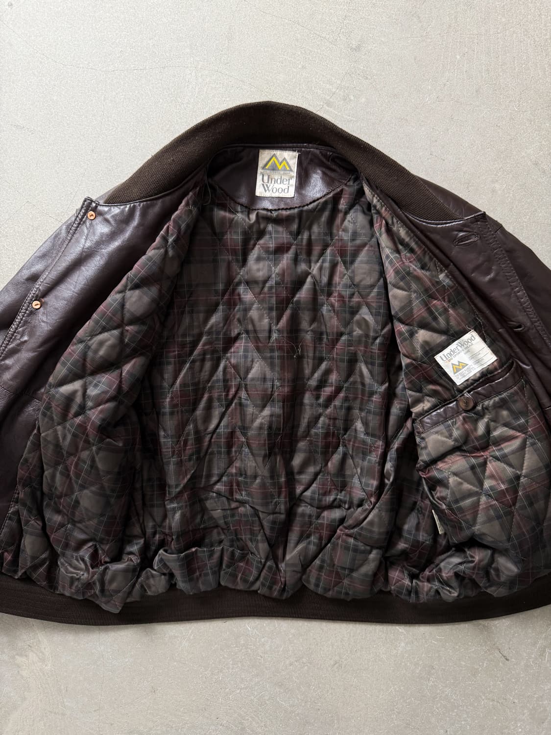 Underwood Cowhide Leather Bomber Jacket  상품이미지5