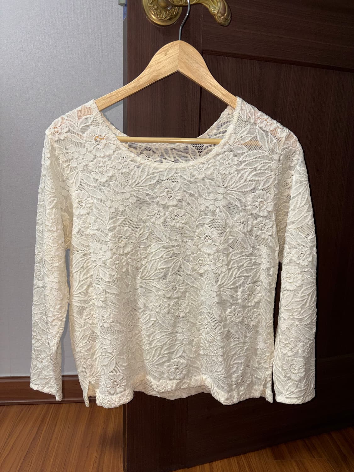 플라워 레이스 블라우스 상품이미지1