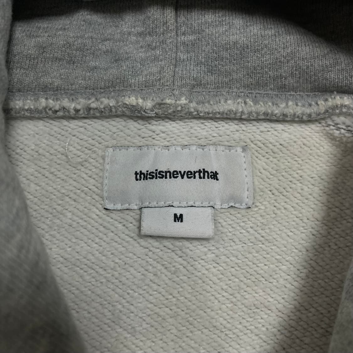 디스이즈네버댓 스펠아웃 그레이 후드티 상품이미지3