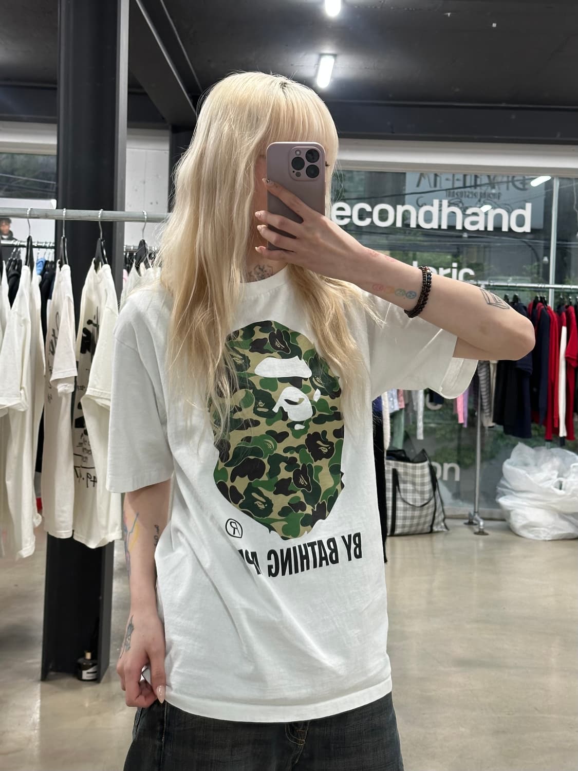 베이프 ABC 카모 빅사루 헤드 반팔 티셔츠 상품이미지1