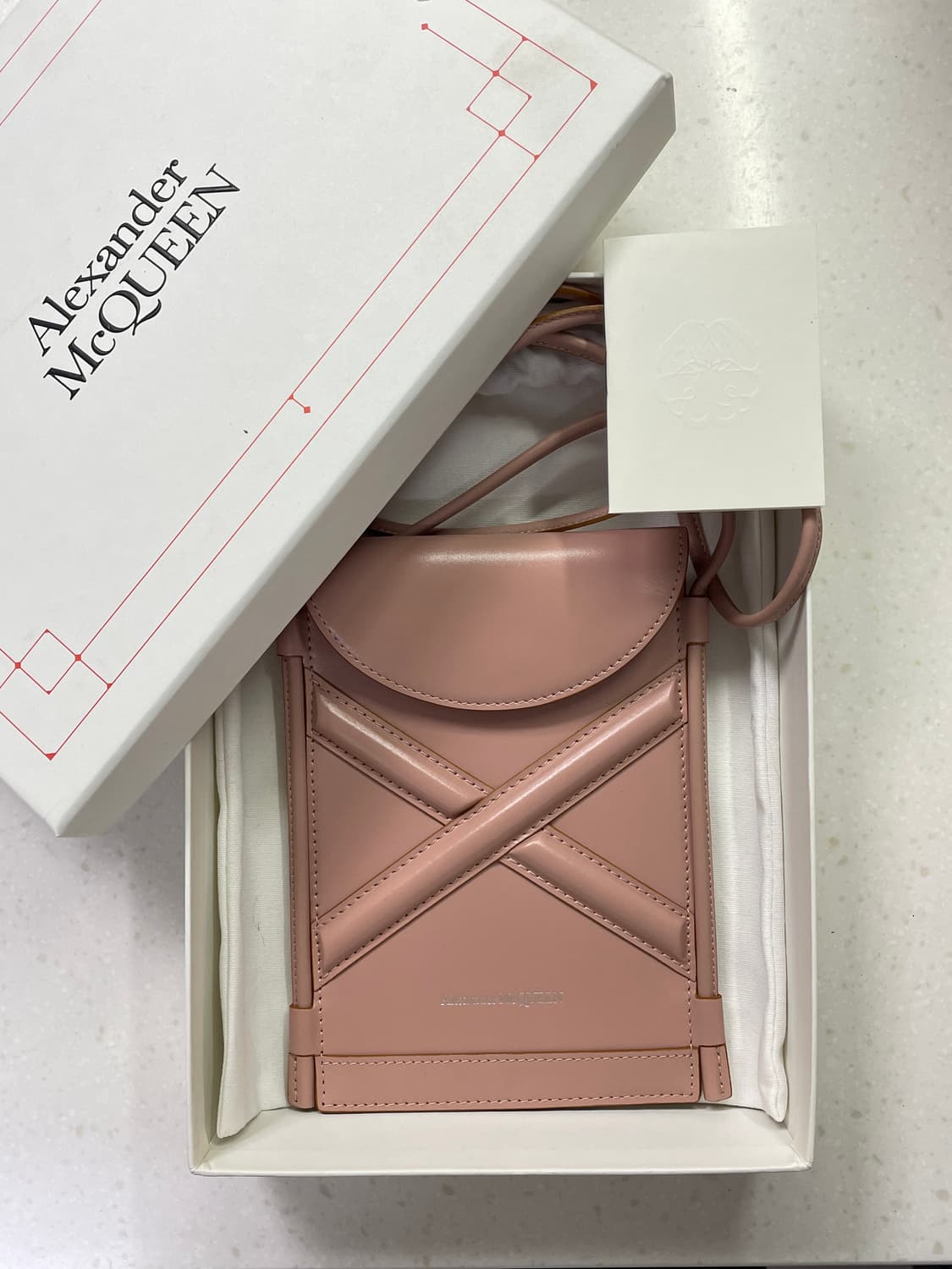 새상품 알렉산더 맥퀸 커브 마이크로백 크로스백 폰백 상품이미지9