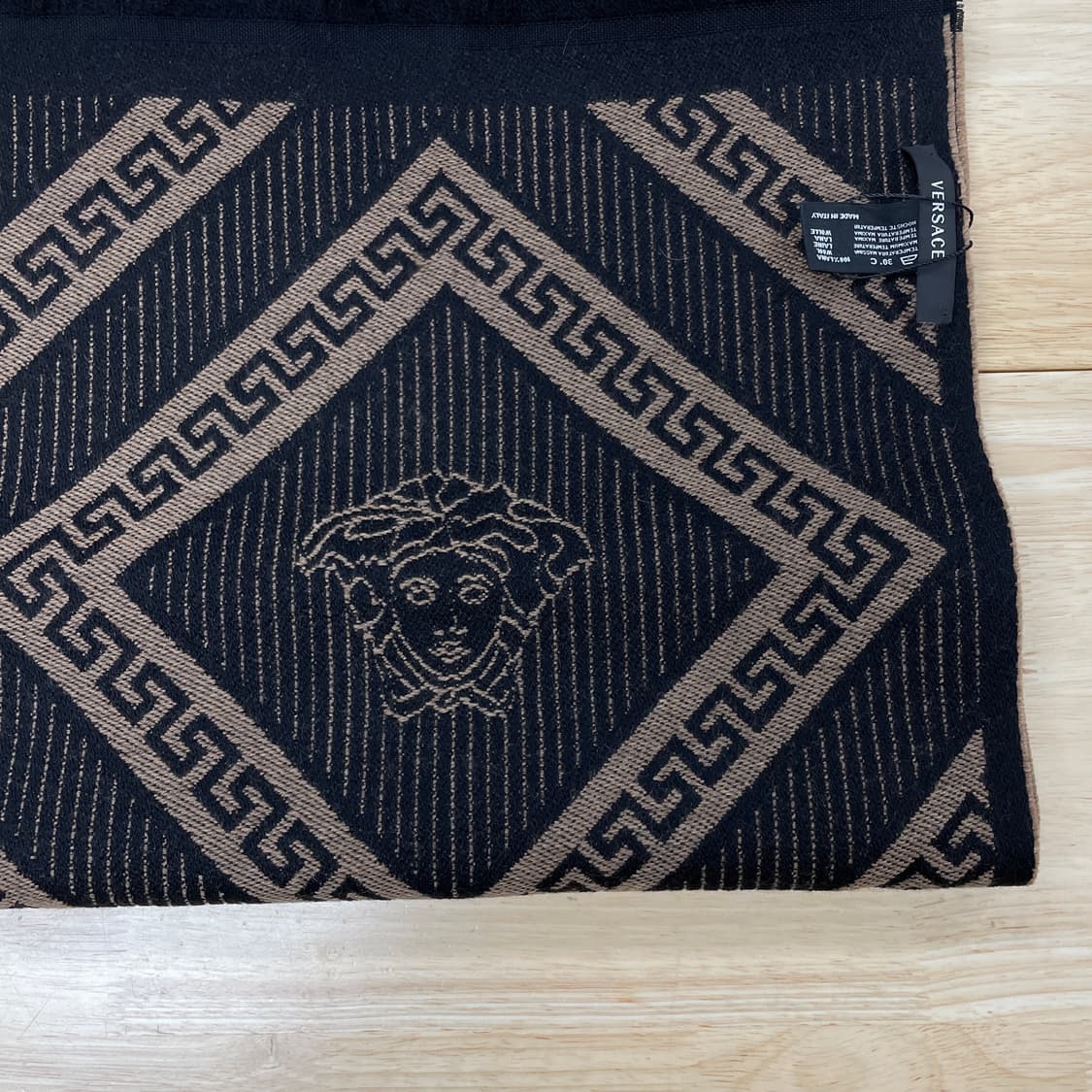 베르사체 머플러  상품이미지2