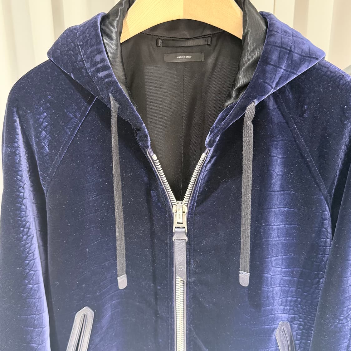 (A+/54) / 톰포드 벨벳 드로스트링 후드 집업 상품이미지4