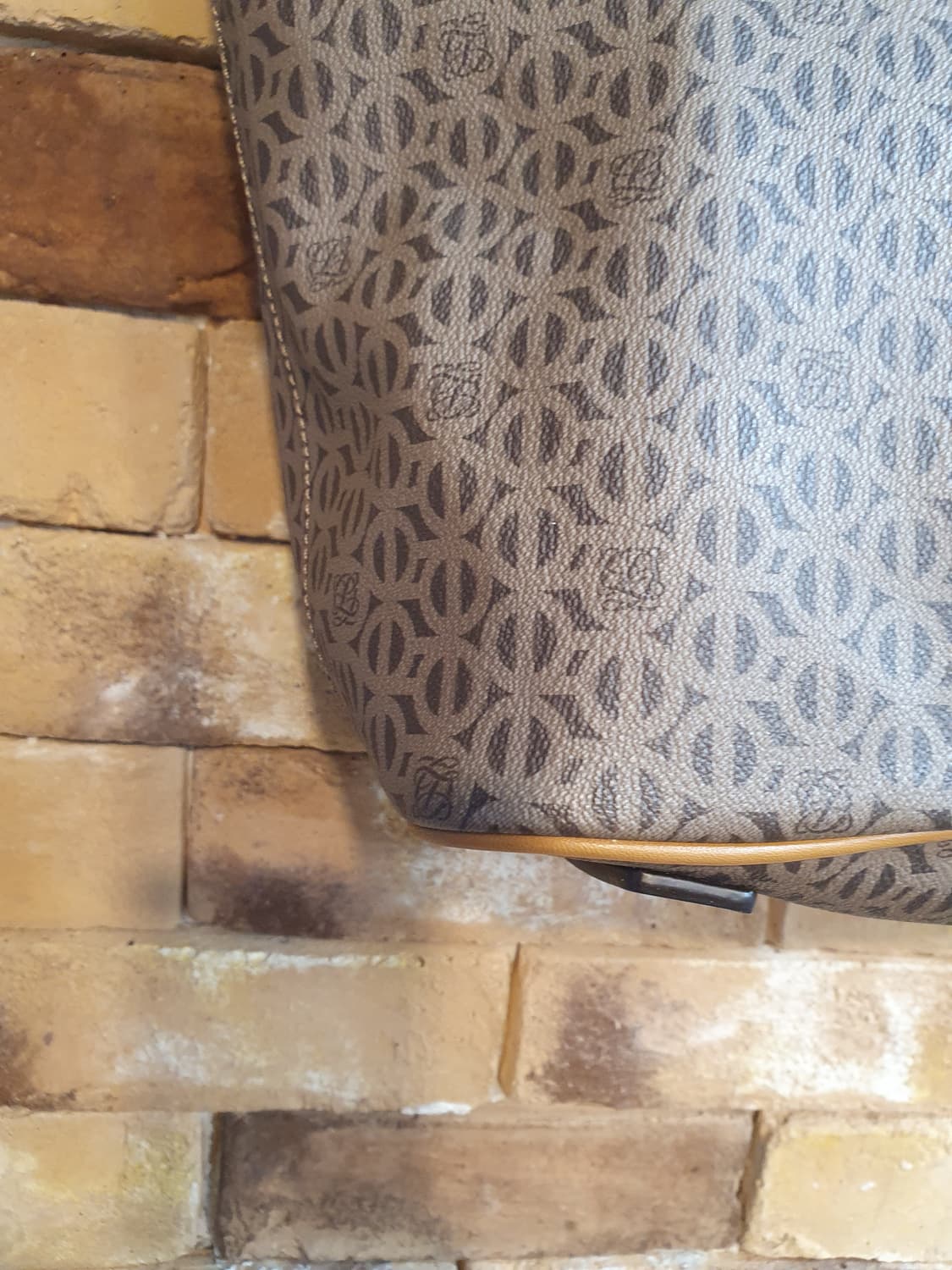 루이까또즈 모노그램 숄더백 상품이미지3