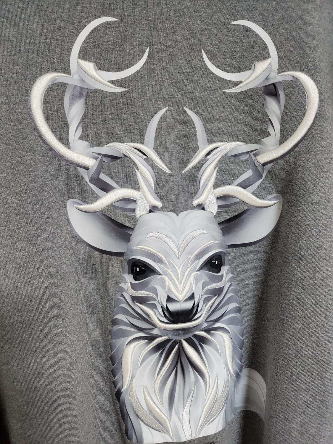 44 준지 그레이 사슴 프린트 자수 맨투맨 JC7841P313 상품이미지3