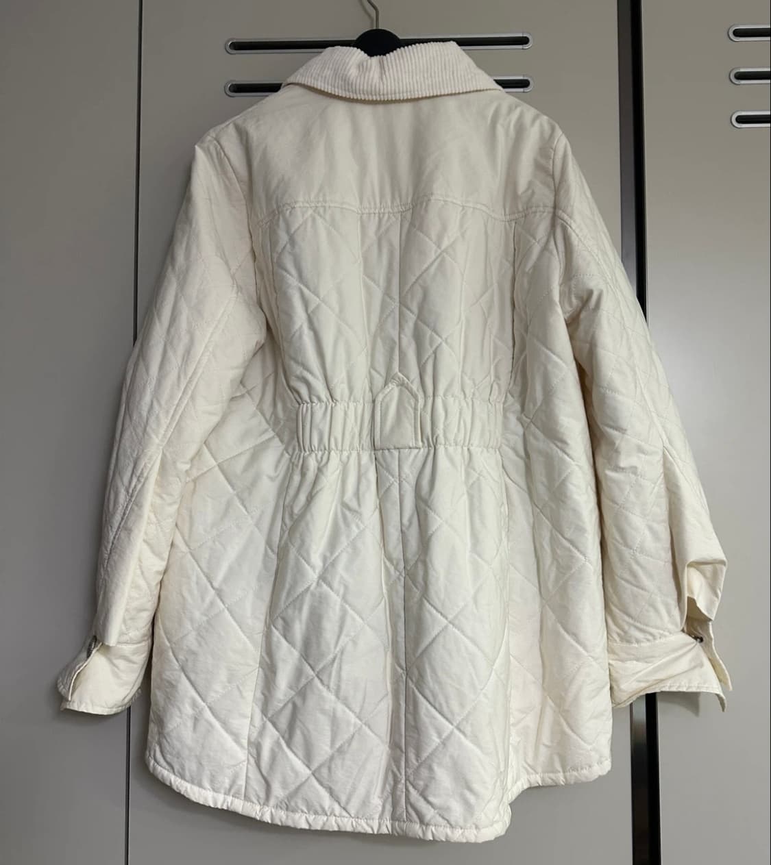 지컷 누빔 경량 패딩  상품이미지3