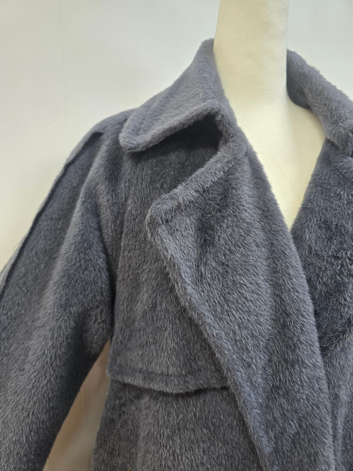 한섬 타임 양모100%(라마50%) 벨티드 코트 상품이미지4