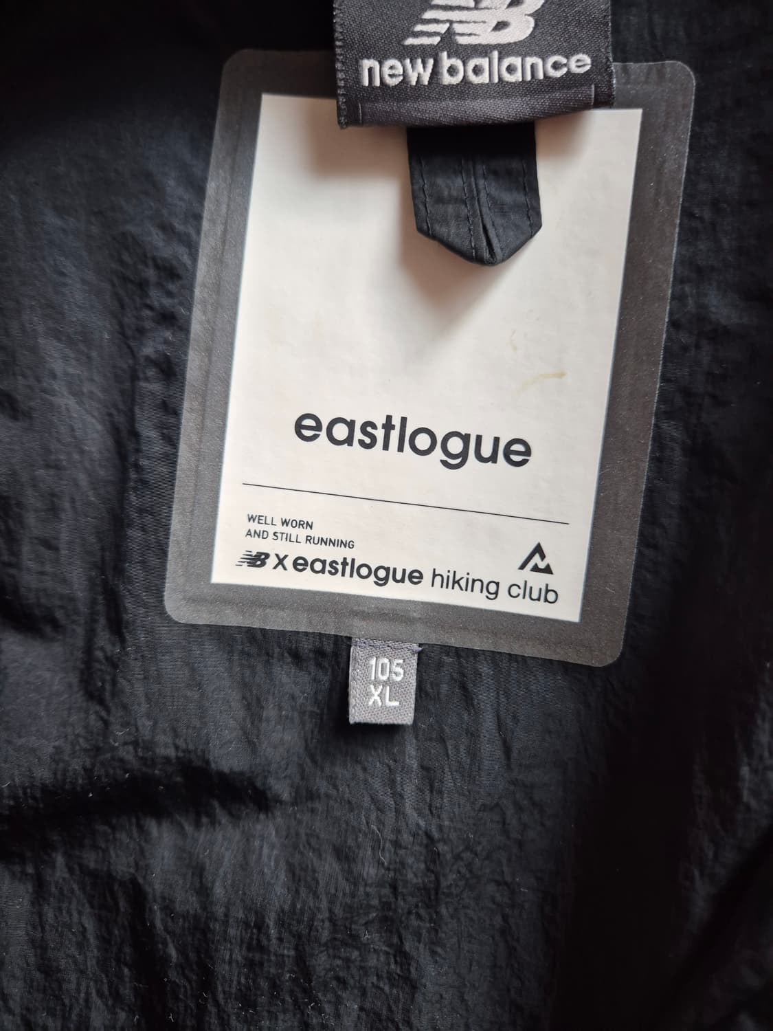 뉴발란스X이스트로그 패커블 라이트 셔츠 자켓 블랙 상품이미지2