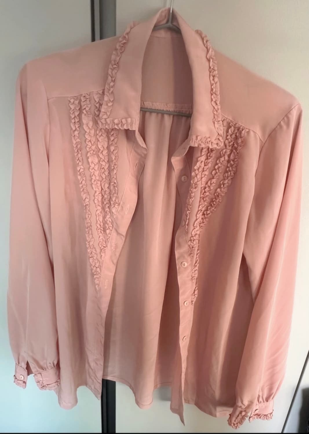 프릴 블라우스 상품이미지1