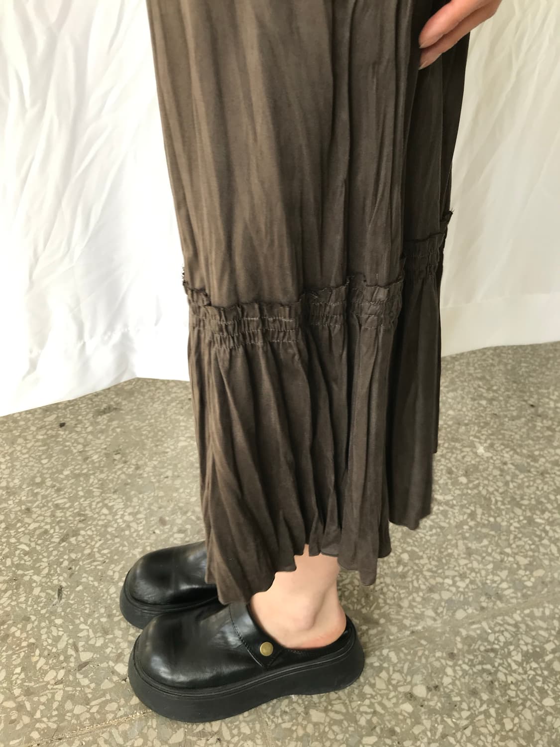 브라운 스웨이드 플리츠 스커트 상품이미지3