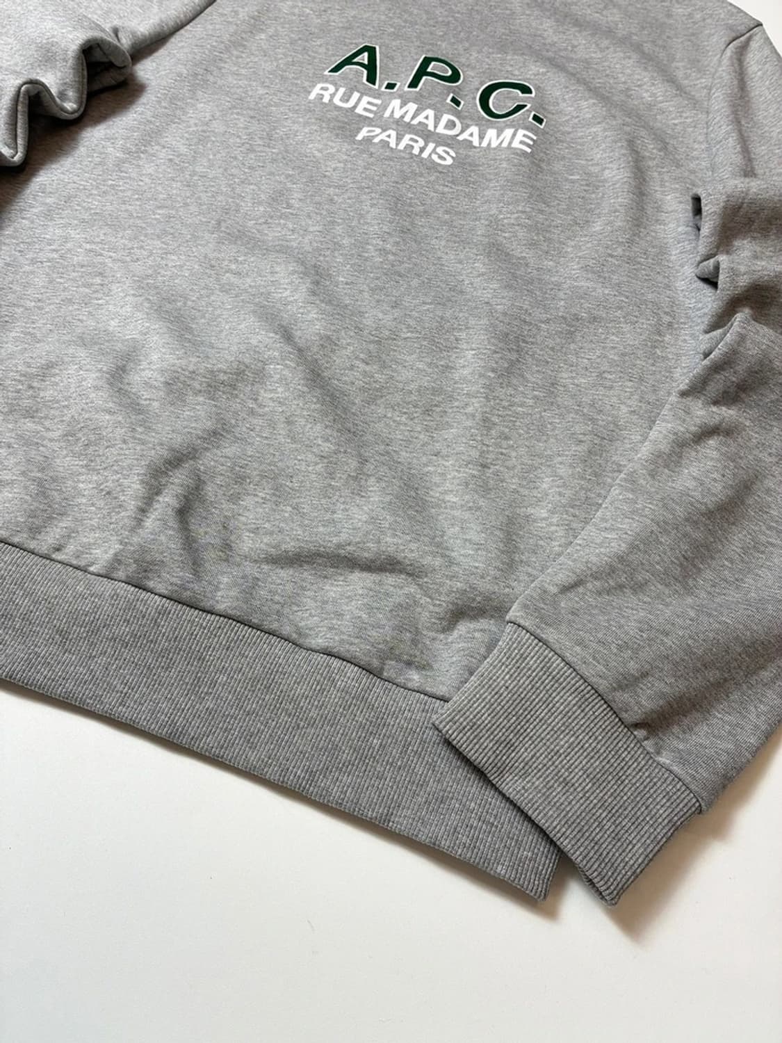 아페쎄 APC 로고 프린트 스웻 맨투맨 PN8401 상품이미지5