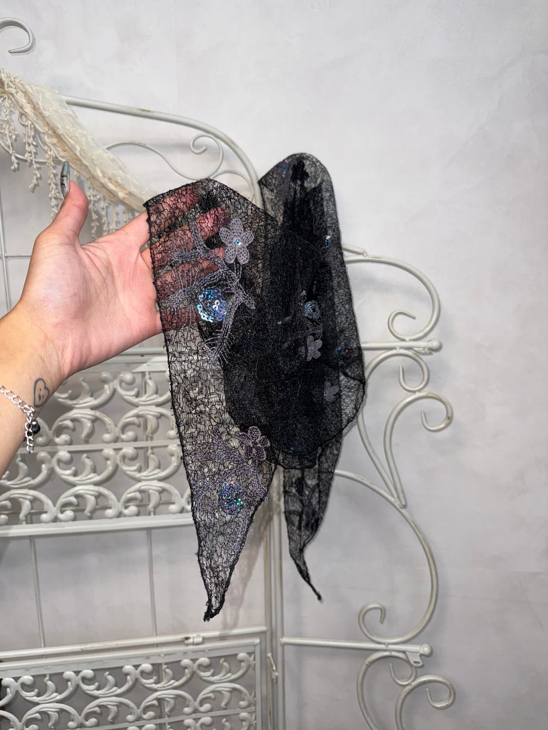 Black grunge floral lace scarf 상품이미지4