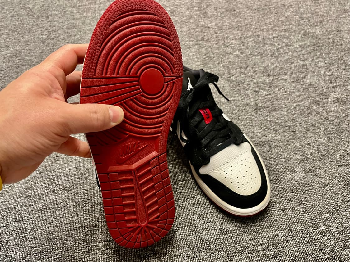 [255] 나이키 에어조던1 로우 블랙토  상품이미지6