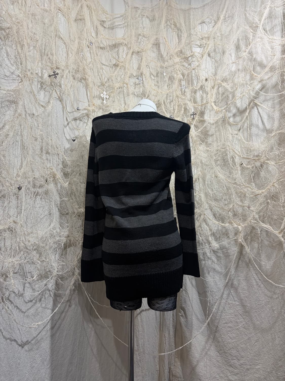 Gothic Stripe long Cardigan 상품이미지3