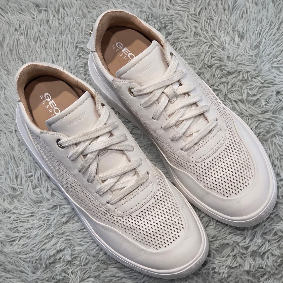 7a-9:제옥스 여성 화이트 가죽 스니커즈(36 EU / 230 mm) 상품이미지5