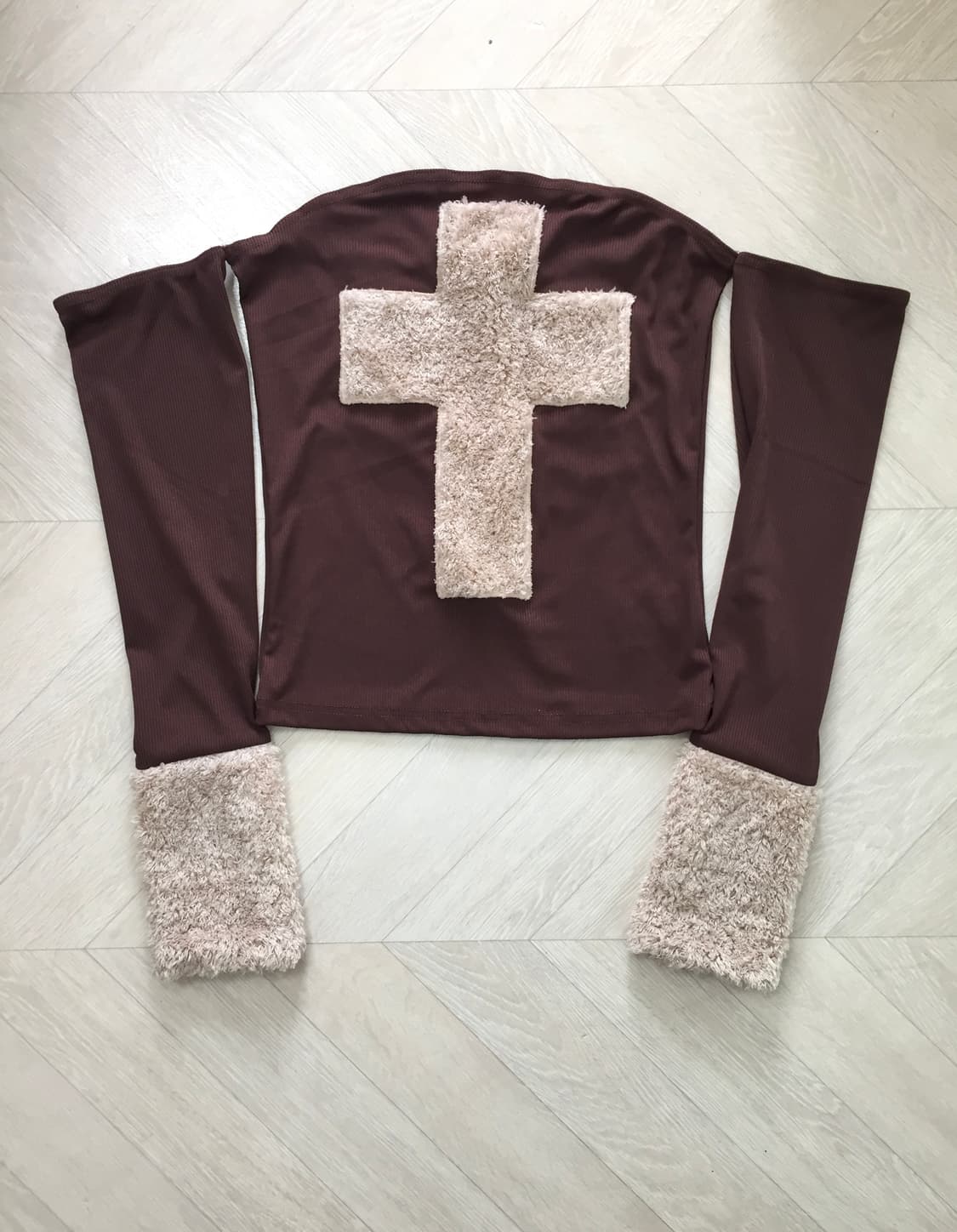 ➕오프숄더 십자가 퍼 니트 fur knit 상품이미지1