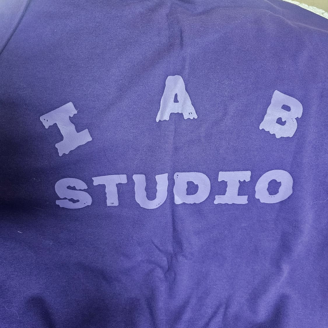 아이앱 스튜디오 퍼플 페인팅 롱슬리브 XL 상품이미지6