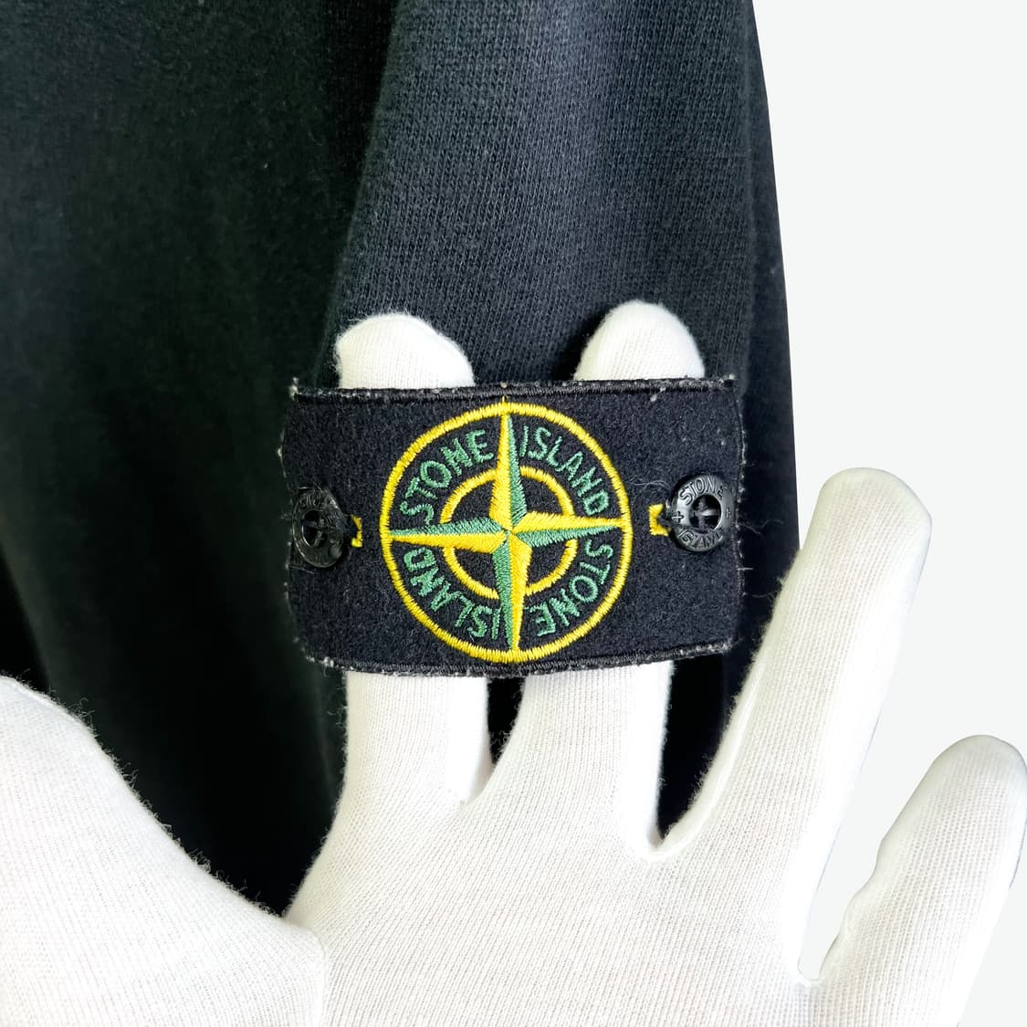 [M/매장판] 스톤아일랜드 와펜 맨투맨 상품이미지4