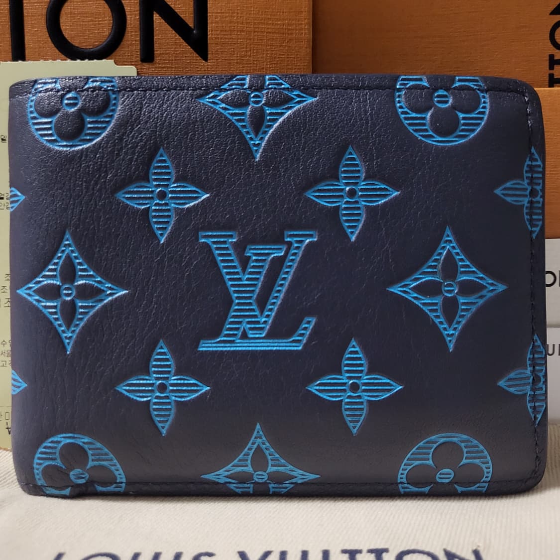 [한정판/풀구성] 루이비통 쉐도우 멀티플 반지갑 네이비 리버 블루  상품이미지1