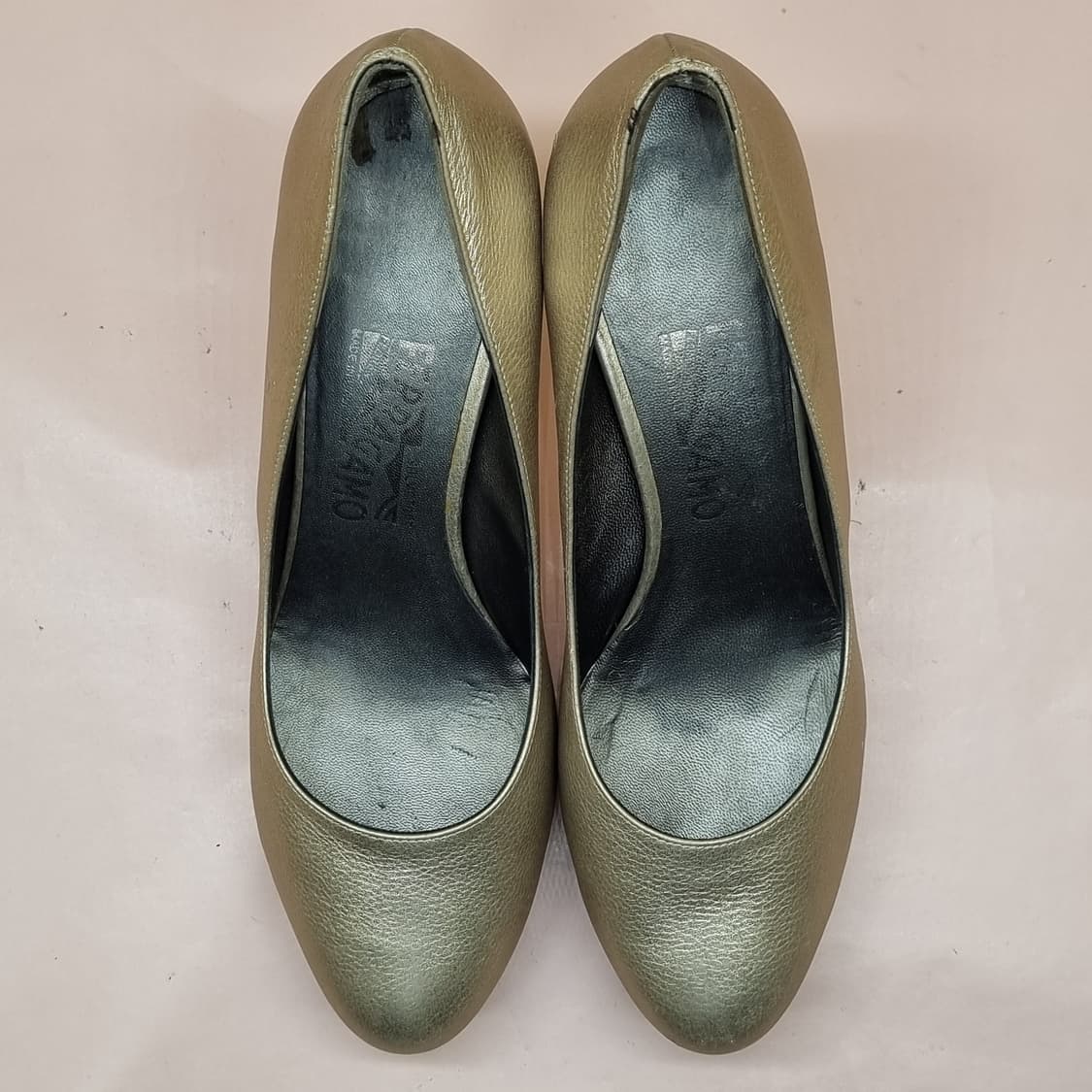 페라가모 골드 여성 가보시힐 250-255 굽9 상품이미지2