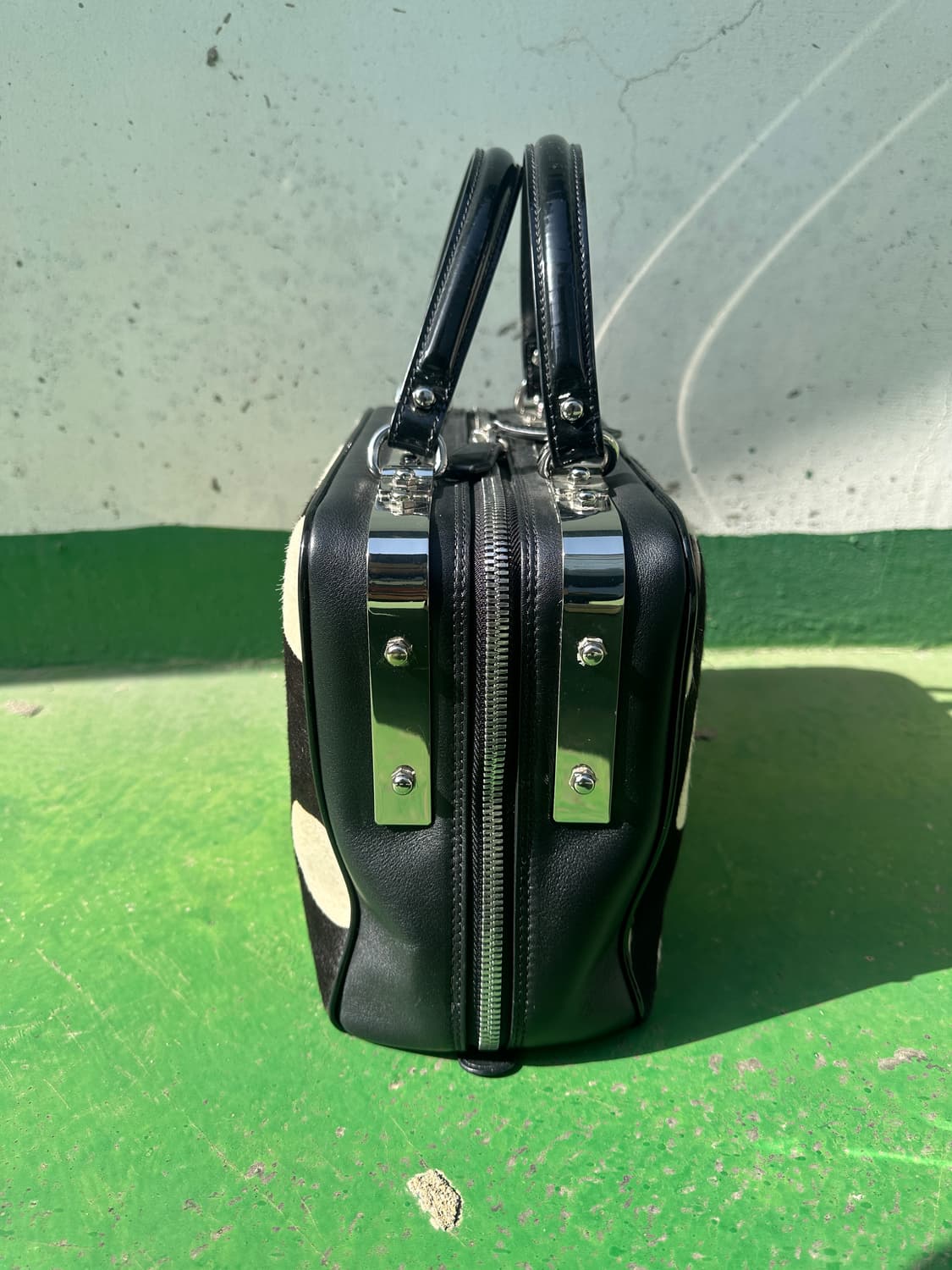 [희귀템]MCM 엠씨엠 송치 도트 핸드백 상품이미지7