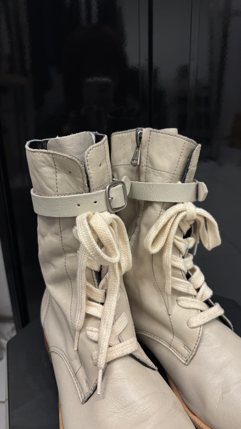 Y’S ivory lace-up strap boots 상품이미지3