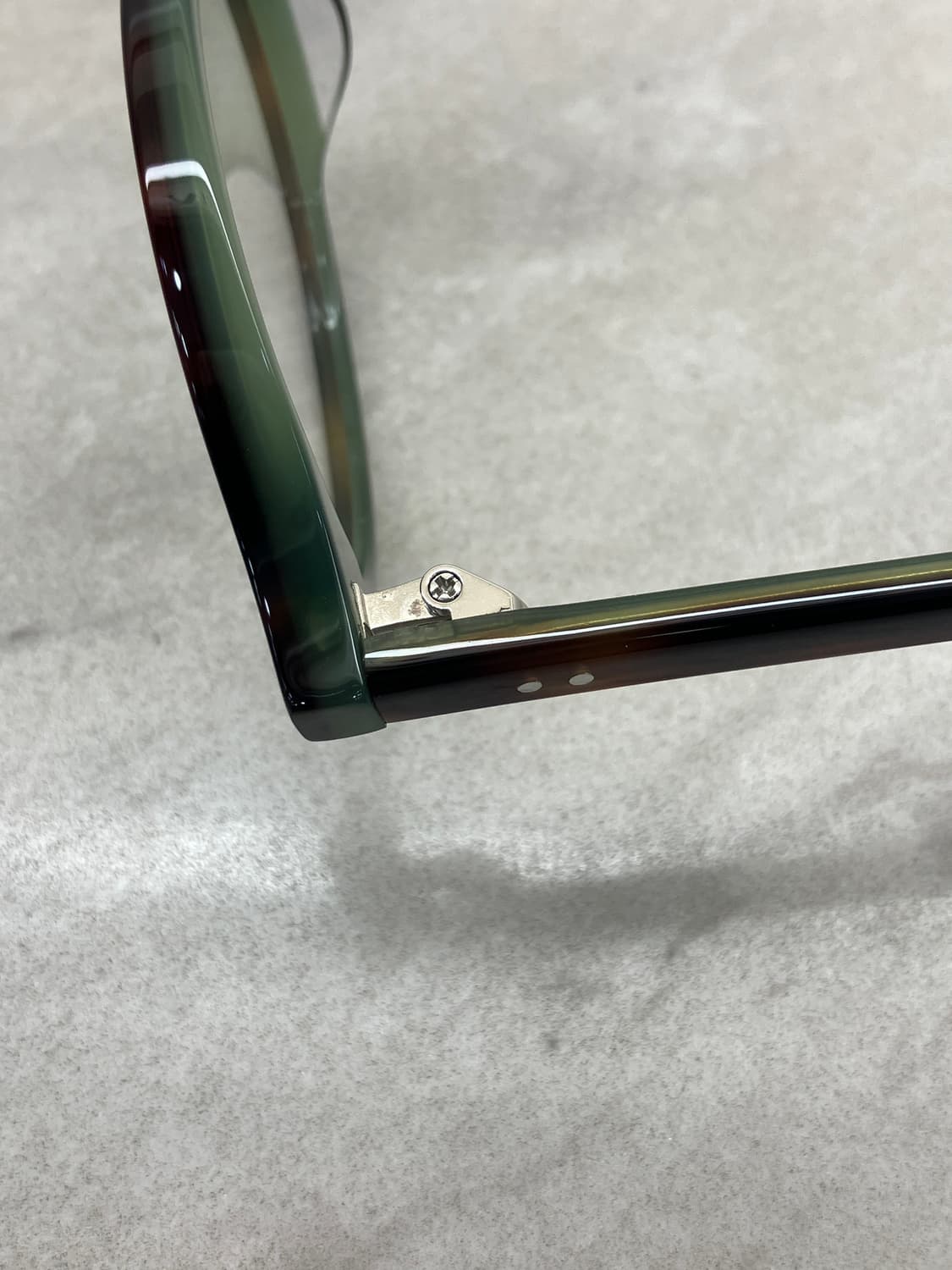 하츠 Hatz 긱시크 옥브라운 오벌 뿔테 Jade brown 상품이미지2