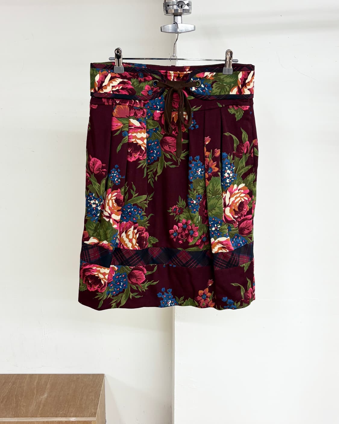 겐조 버건디 플로럴 웨이스트 스트랩 미디 스커트 상품이미지1