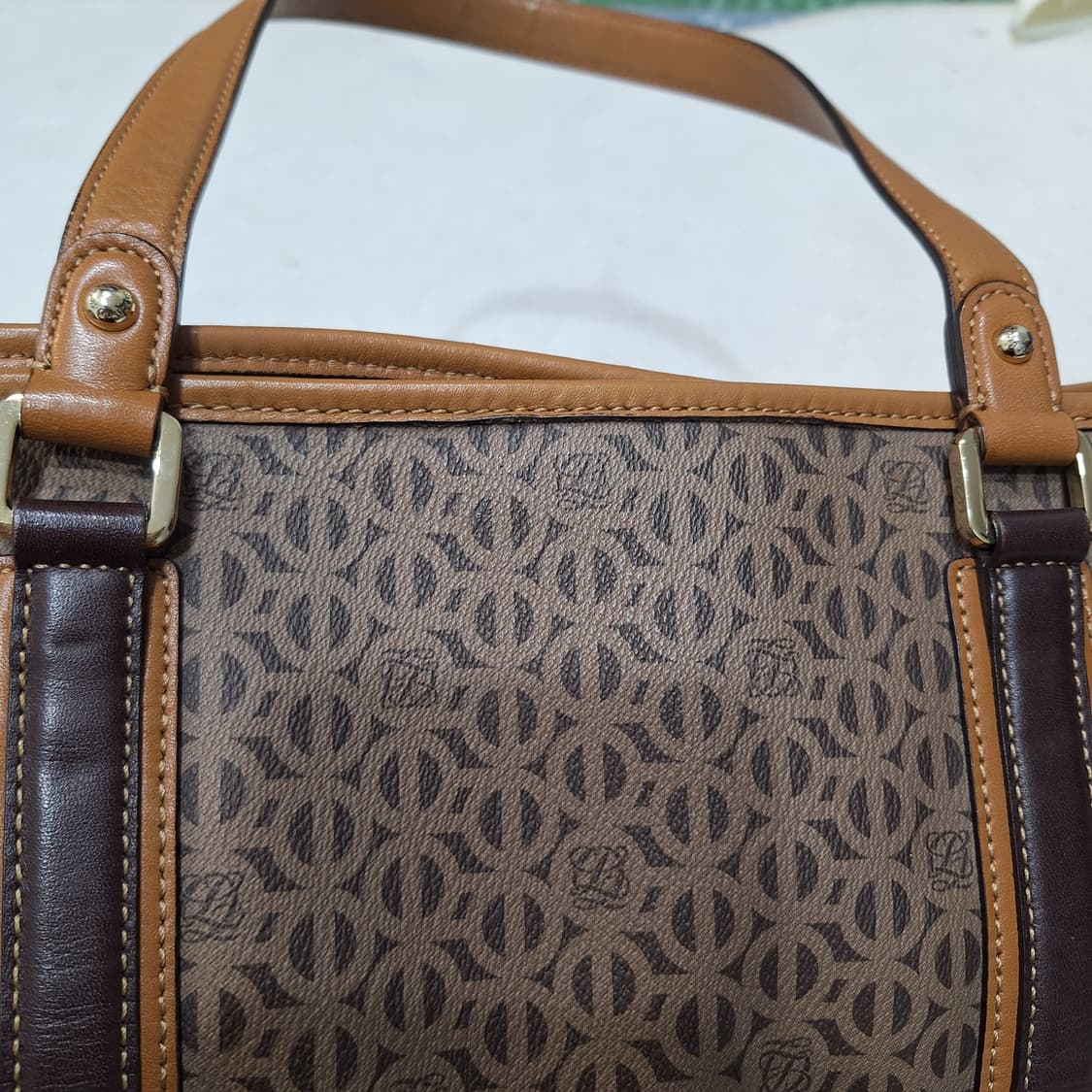 루이까또즈  쇼퍼백(상태좋음) 상품이미지8