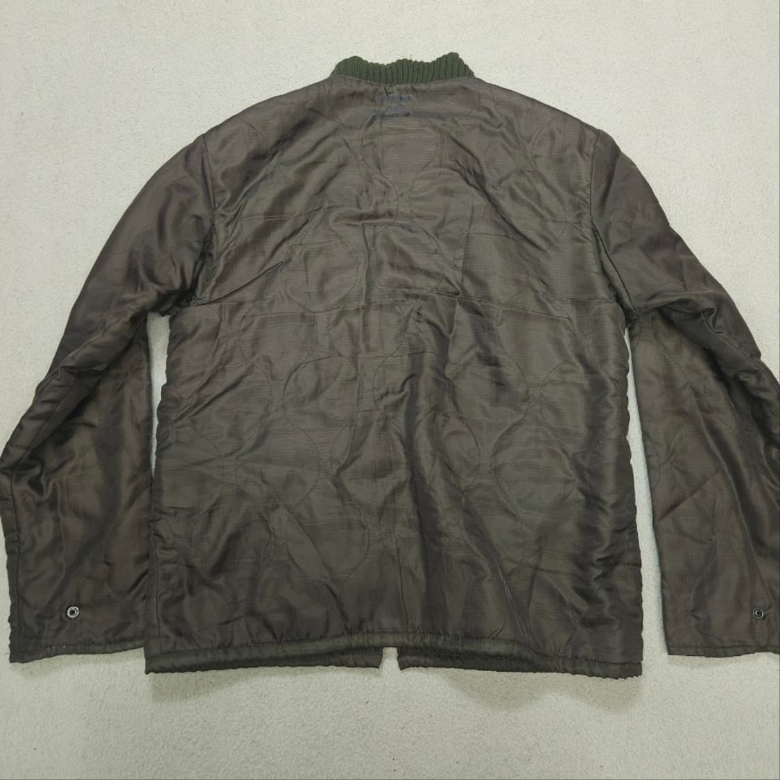 아베크롬비 라이너 퀼팅 자켓 M 상품이미지3