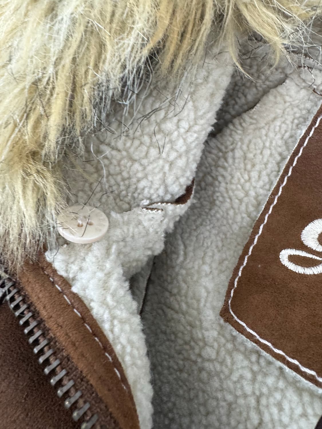 •게스 슬림핏 퍼카라 탈부착 무스탕 자켓  상품이미지10